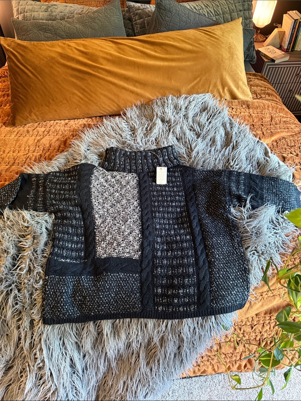 Chunky Black Cropped Cable Knit Sweater